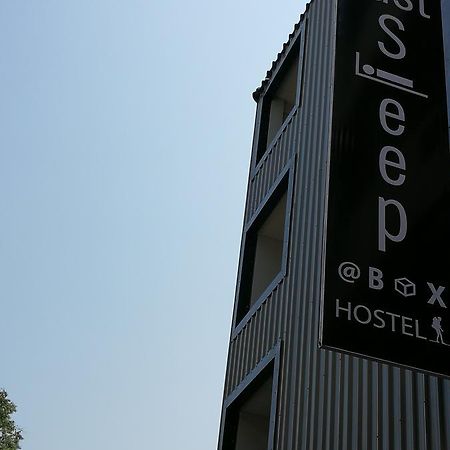 Just Sleep @Box Hostel Chiang Mai Exterior photo